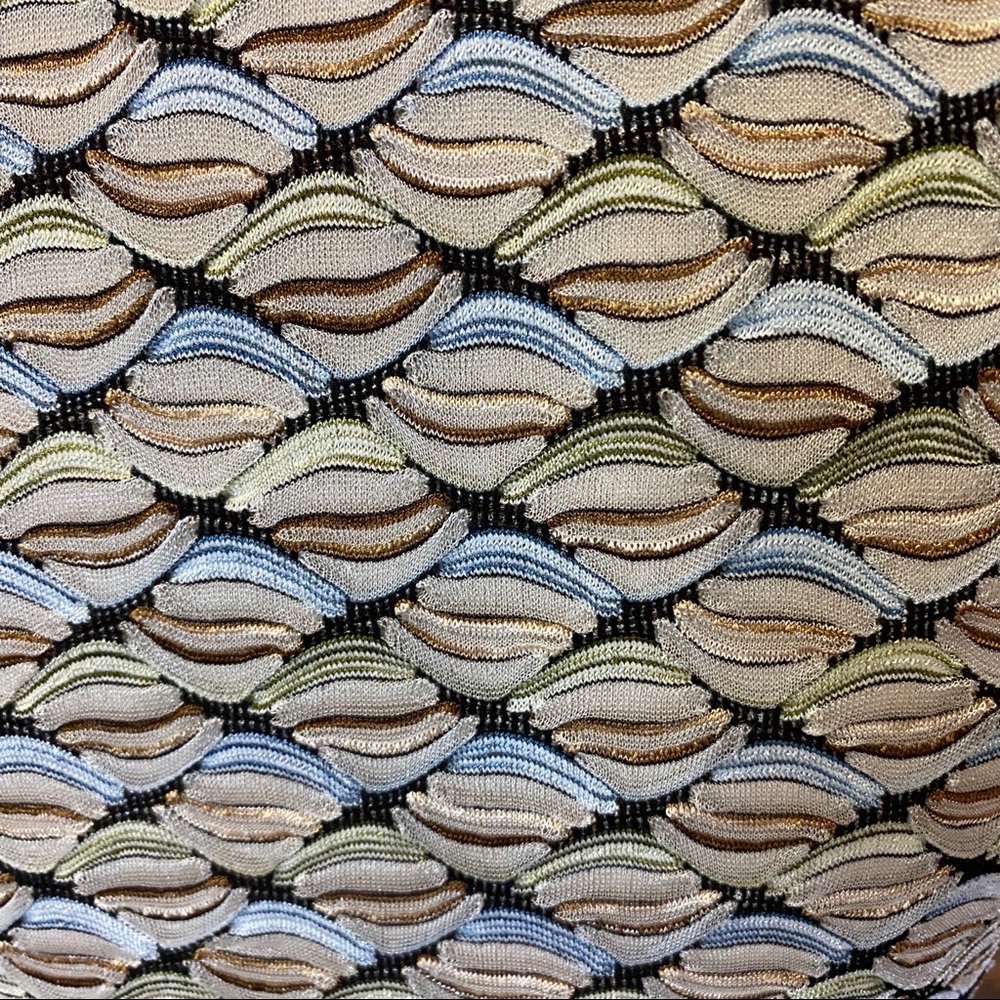 Wrapper Top - Picture 6 of 9